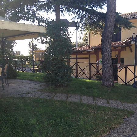 Отель La Collina Перуджа Экстерьер фото